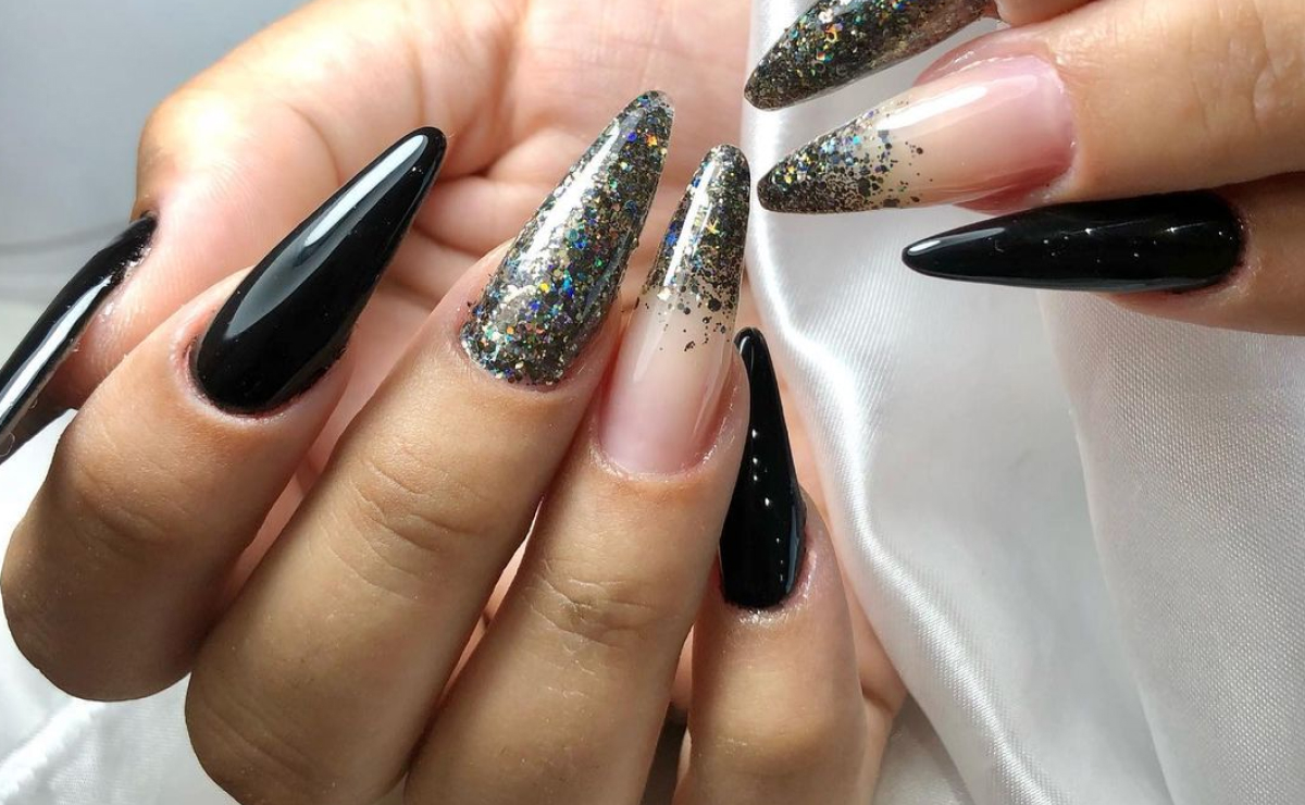 como evitar quebras em unhas stiletto com glitter