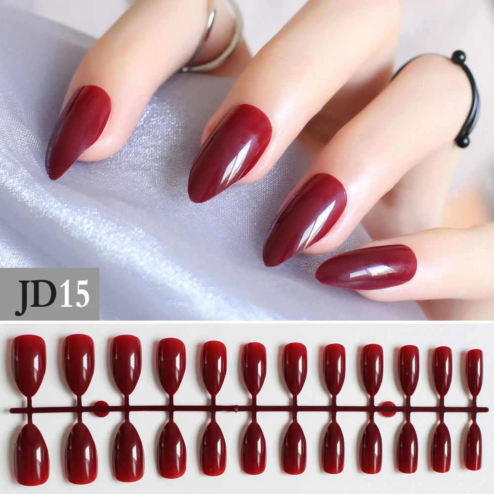 Tendências de Cores para Unhas Stiletto Curtas em 2026