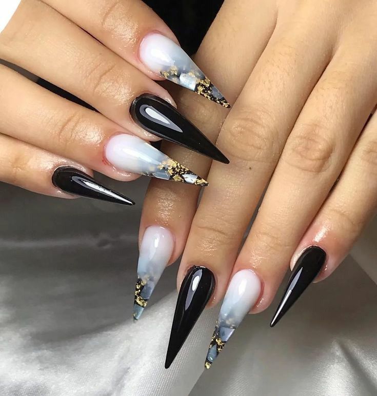 Como Fazer Unhas Stiletto Pretas em Casa