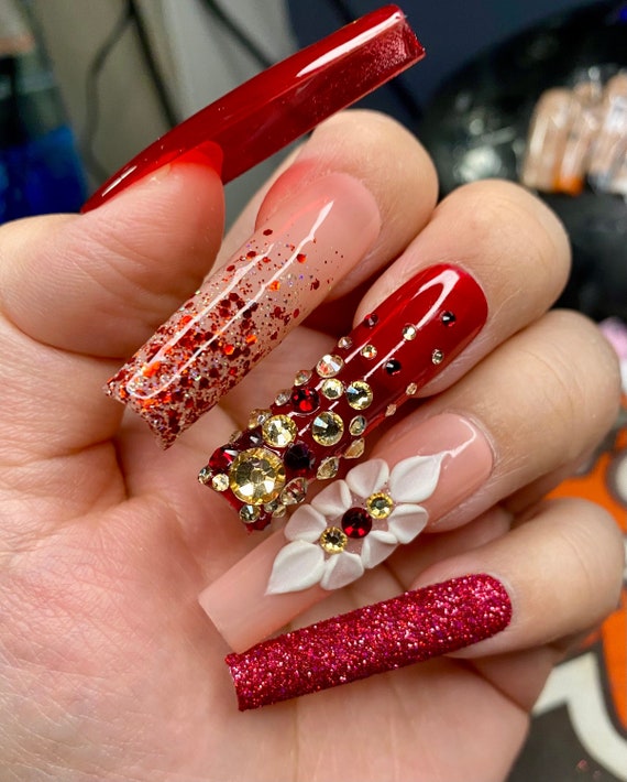 unha stiletto vermelha filha única glitter
