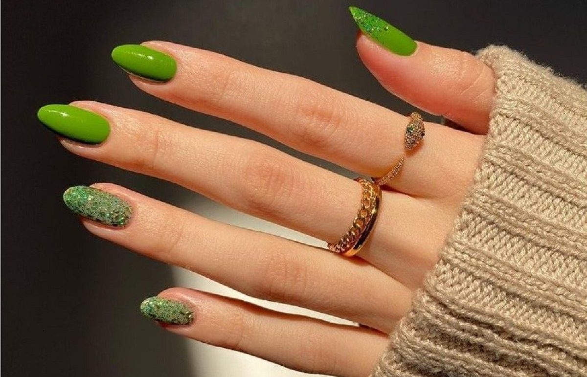 Guia Completo de Esmaltes Verdes: Do Militar ao Neon