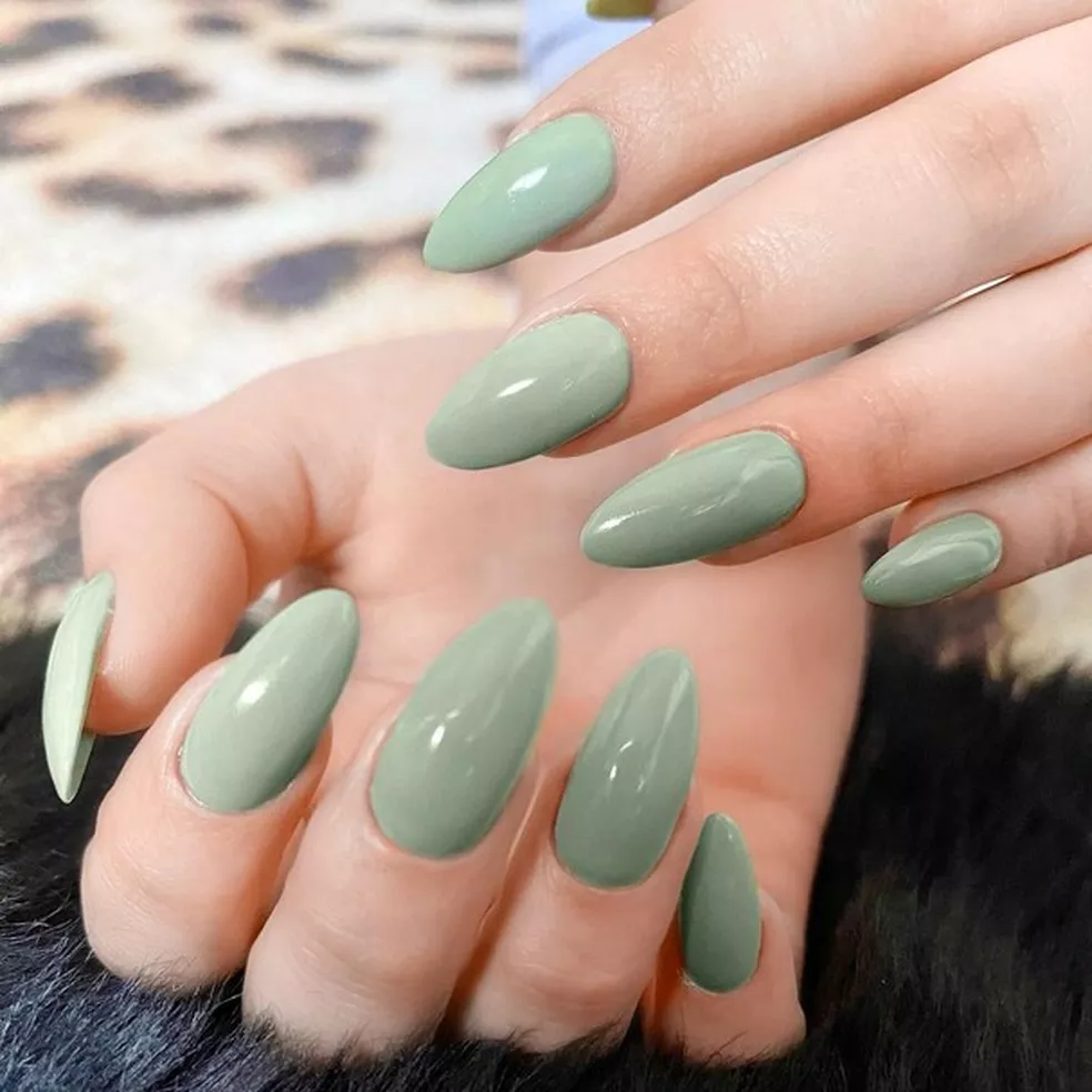 Dicas Essenciais para Unhas Verde Claro Duradouras e Brilhantes