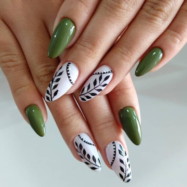 unha verde com branco