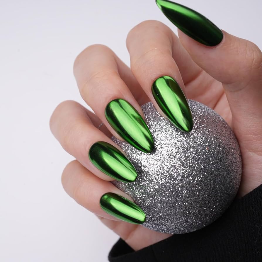 unha verde esmeralda longa