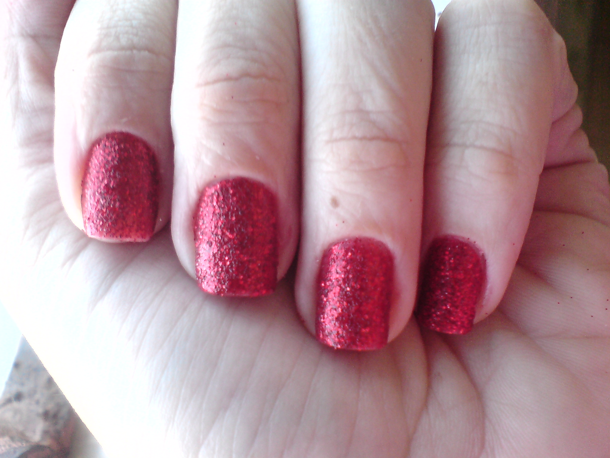 unha vermelha com glitter