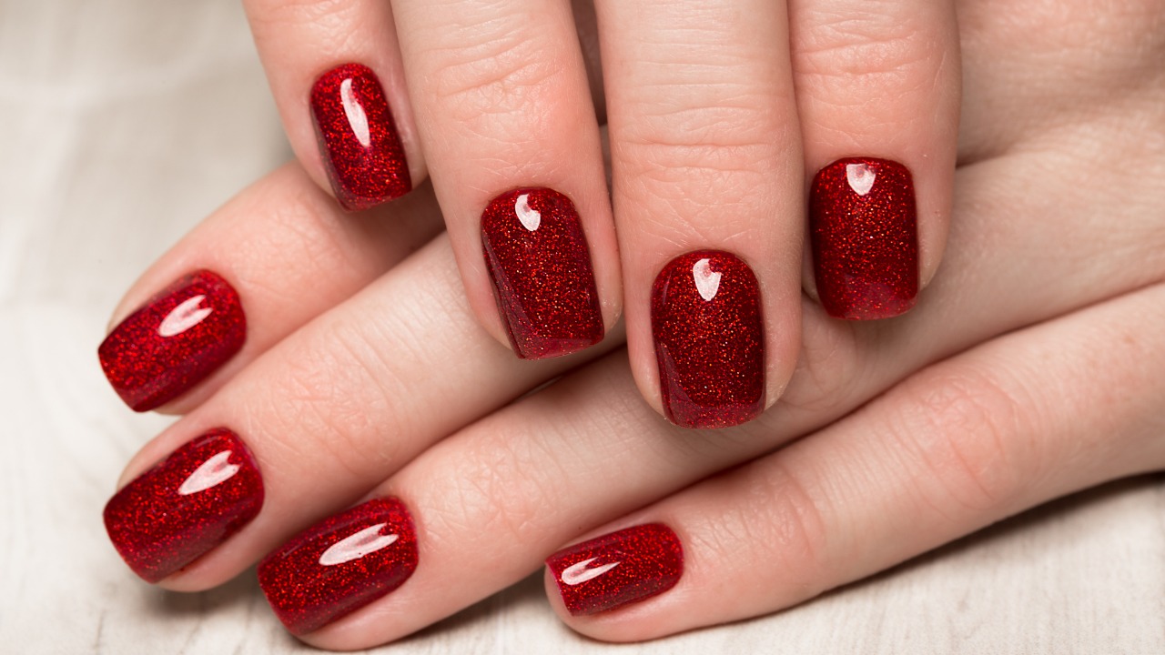 unha vermelho cereja