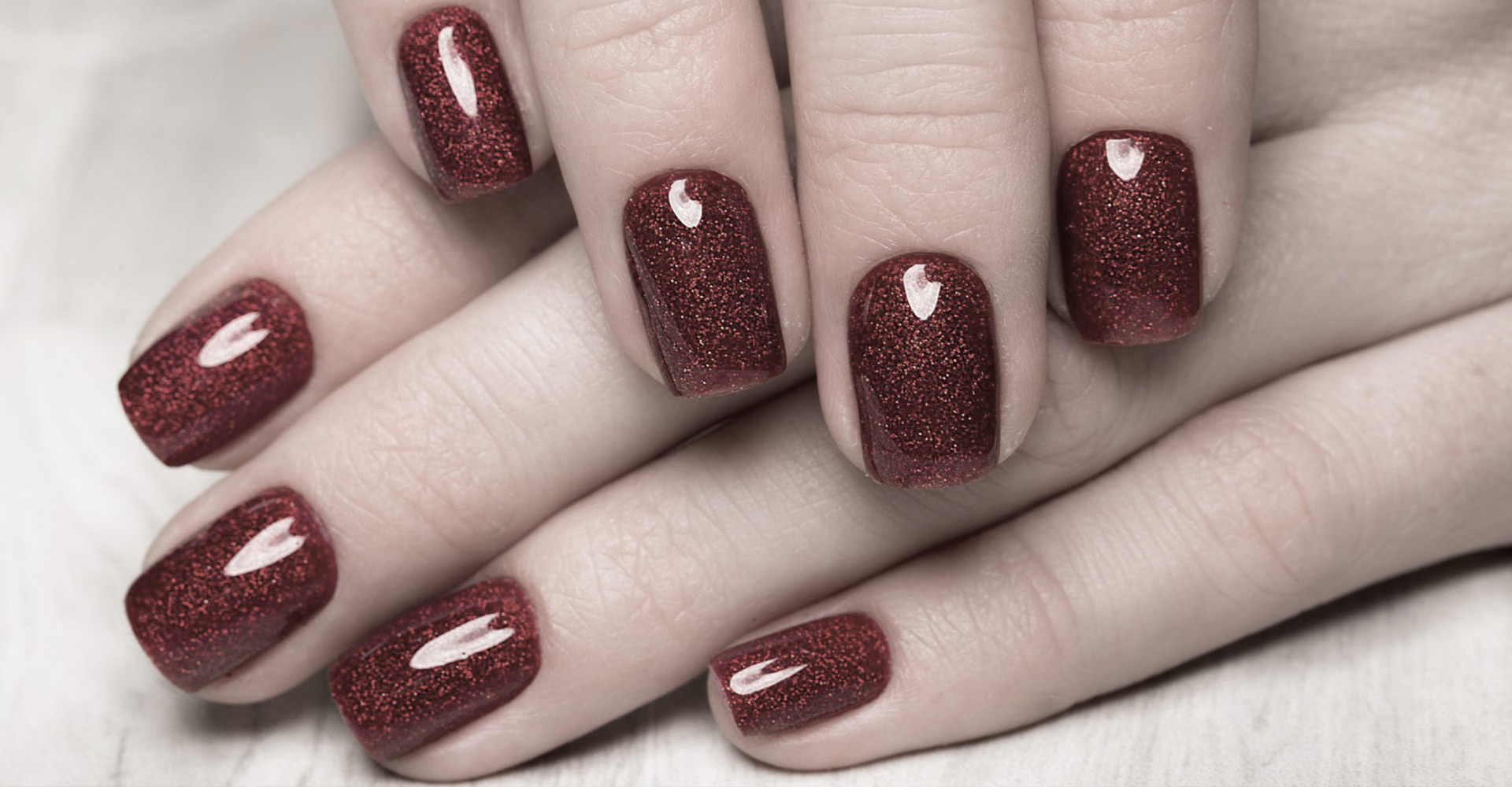 As Cores de Esmalte que Vão Dominar o Outono/Inverno de 2026