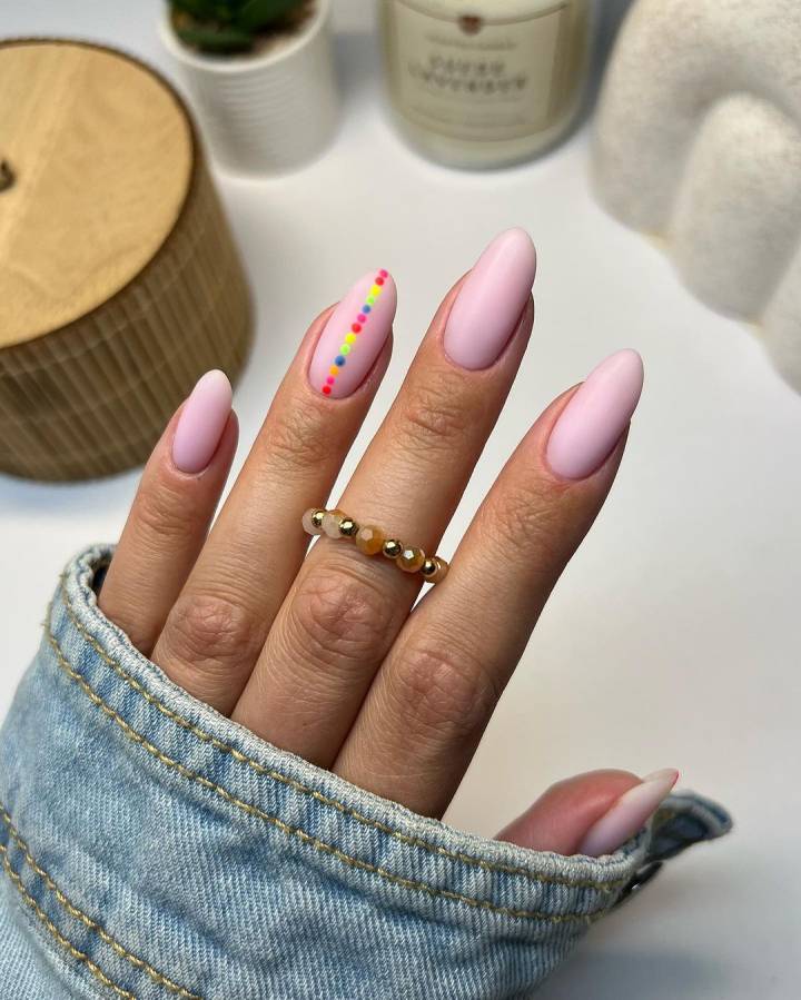unha almond glossy