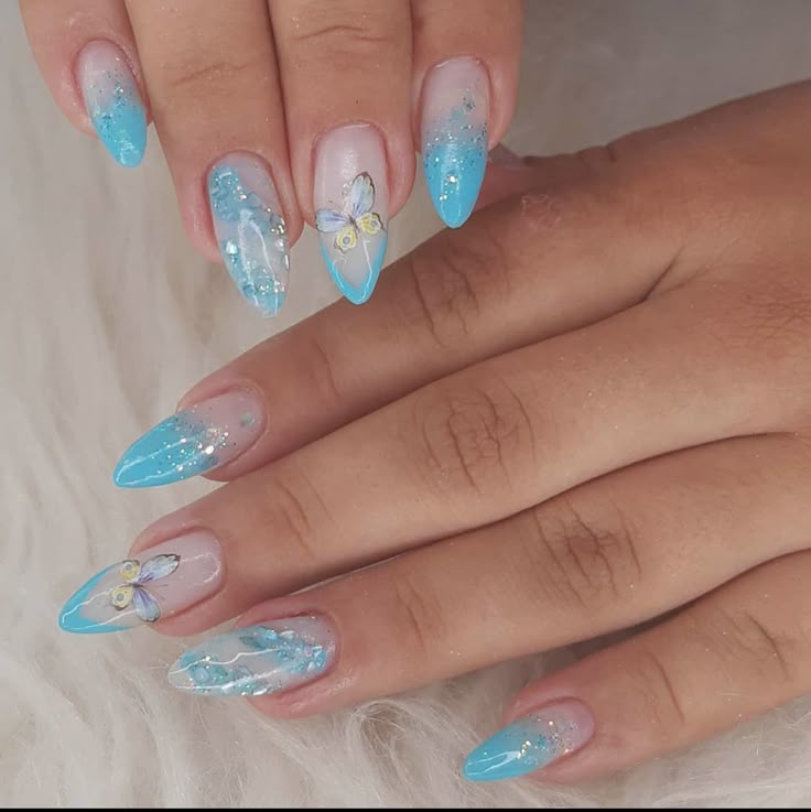 unha decorada borboleta azul
