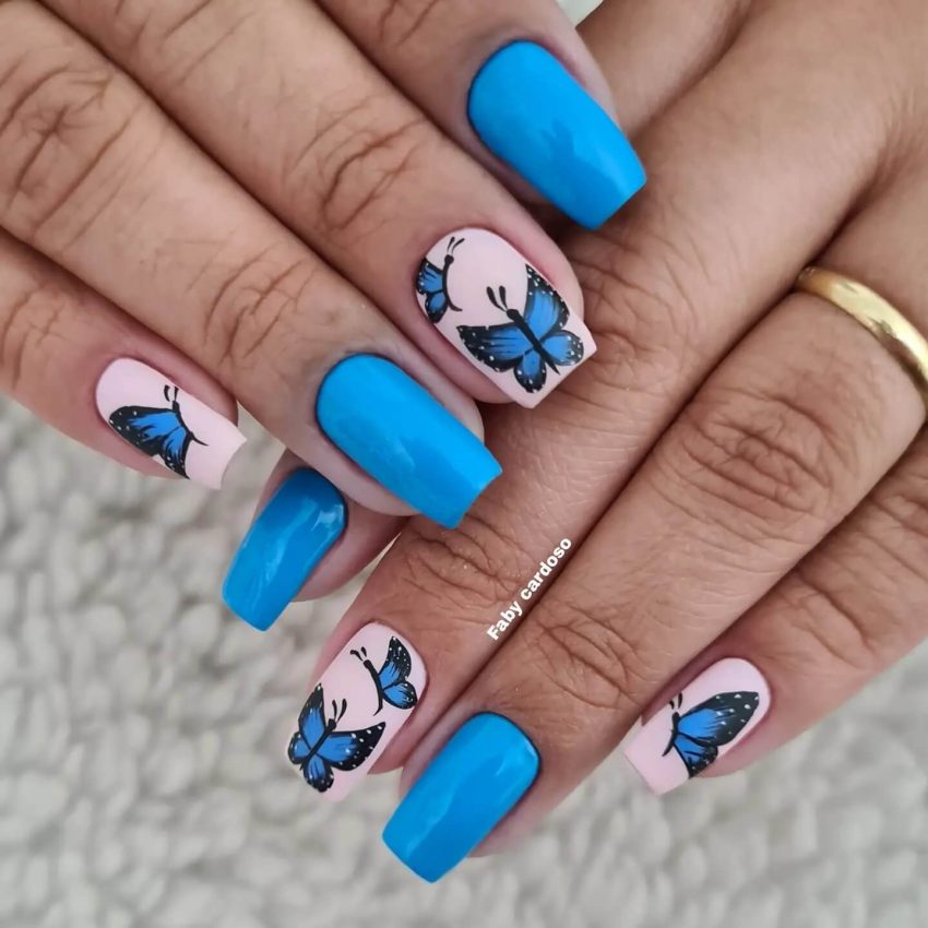 unha em gel borboleta azul