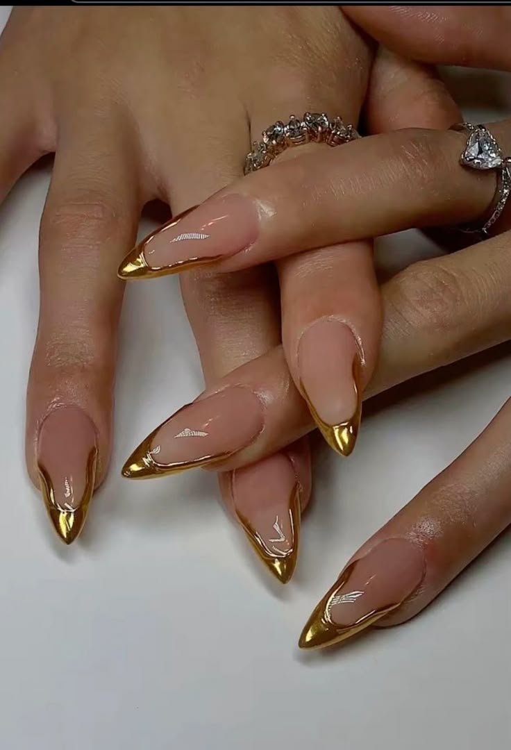 unha decorada nude simples