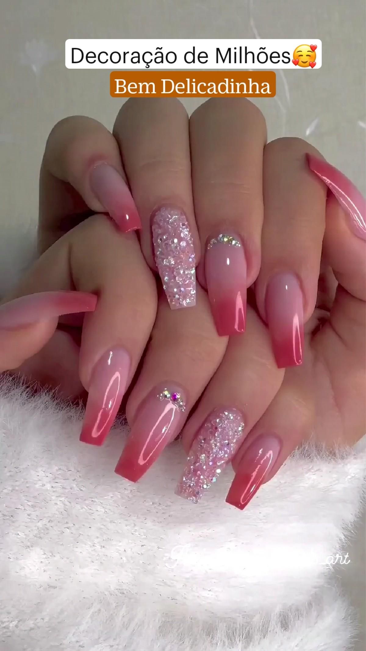 cores de unha de gel rosa