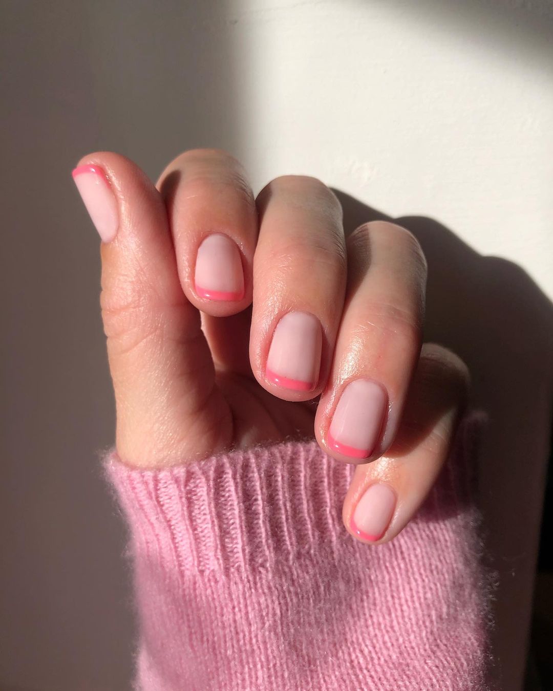 unha rosa com francesinha
