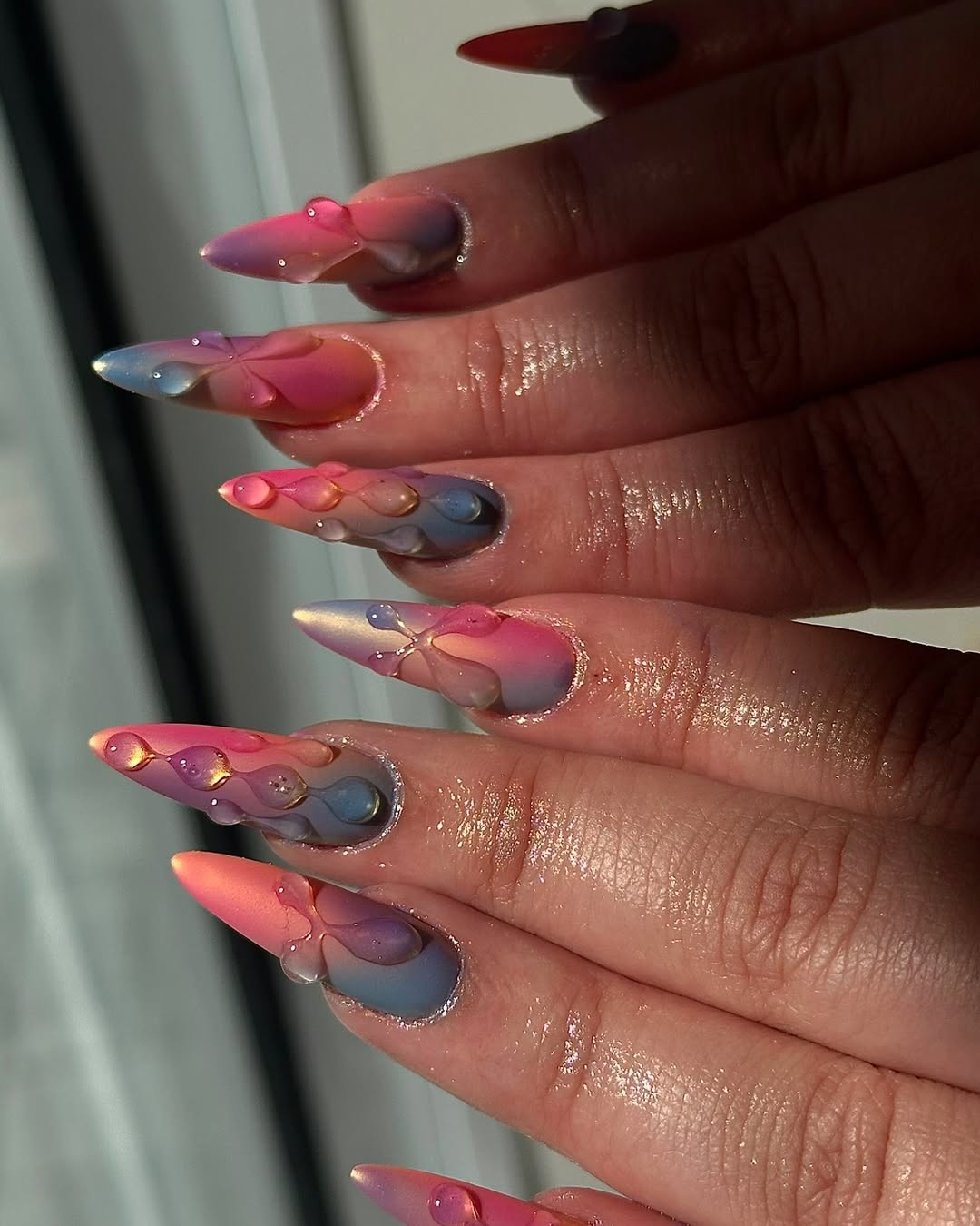 unha stiletto moderna