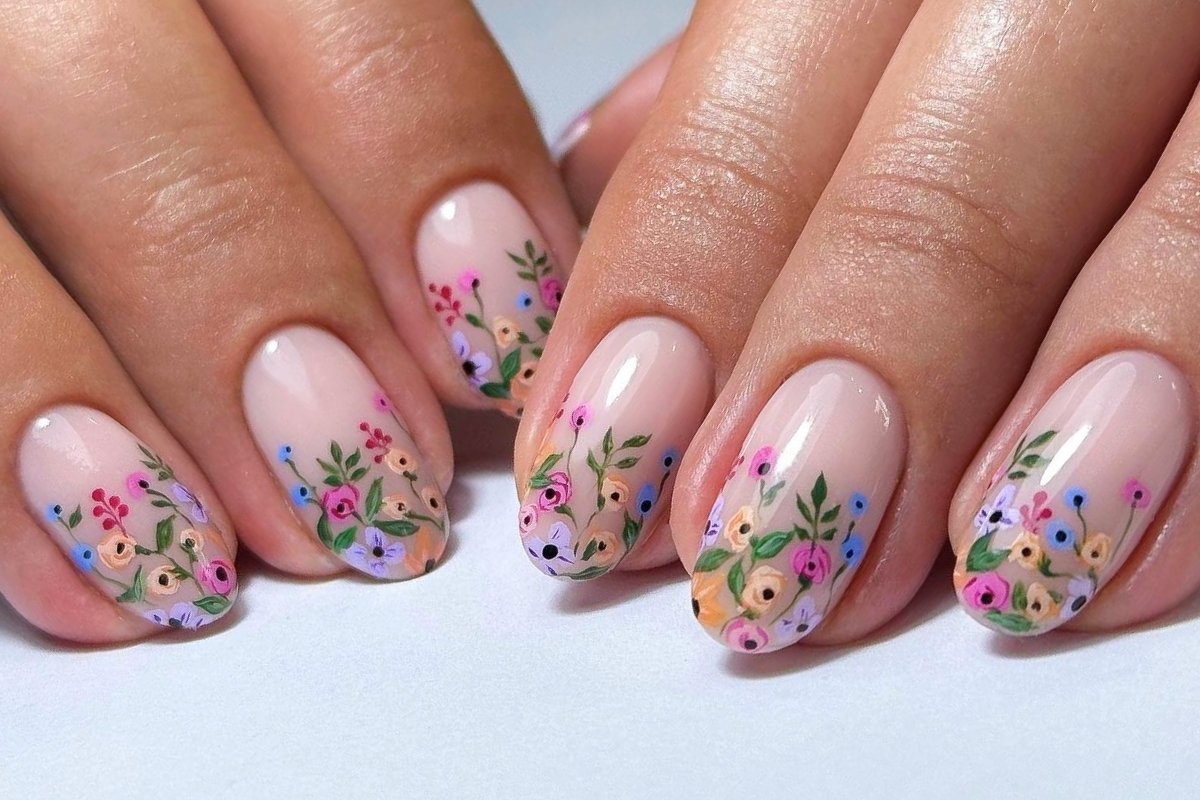 unha de gel decorada com glitter
