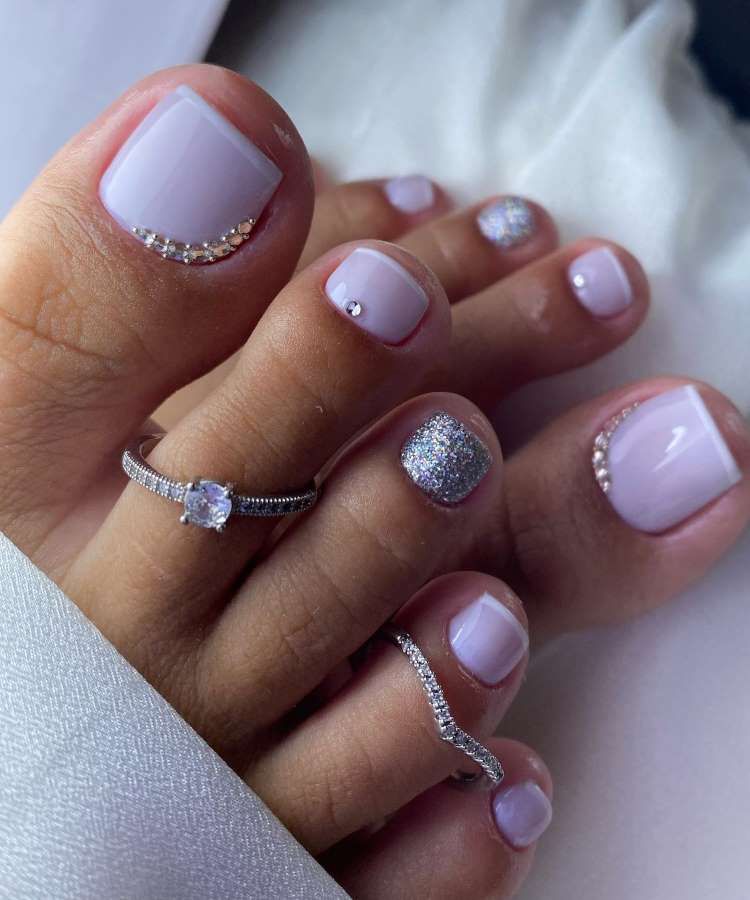 pedicure com adesivos