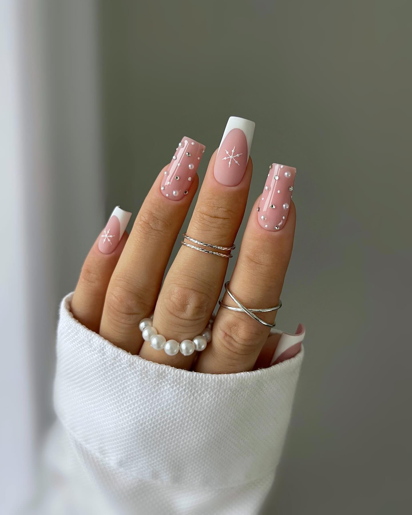unhas com pedraria ano novo
