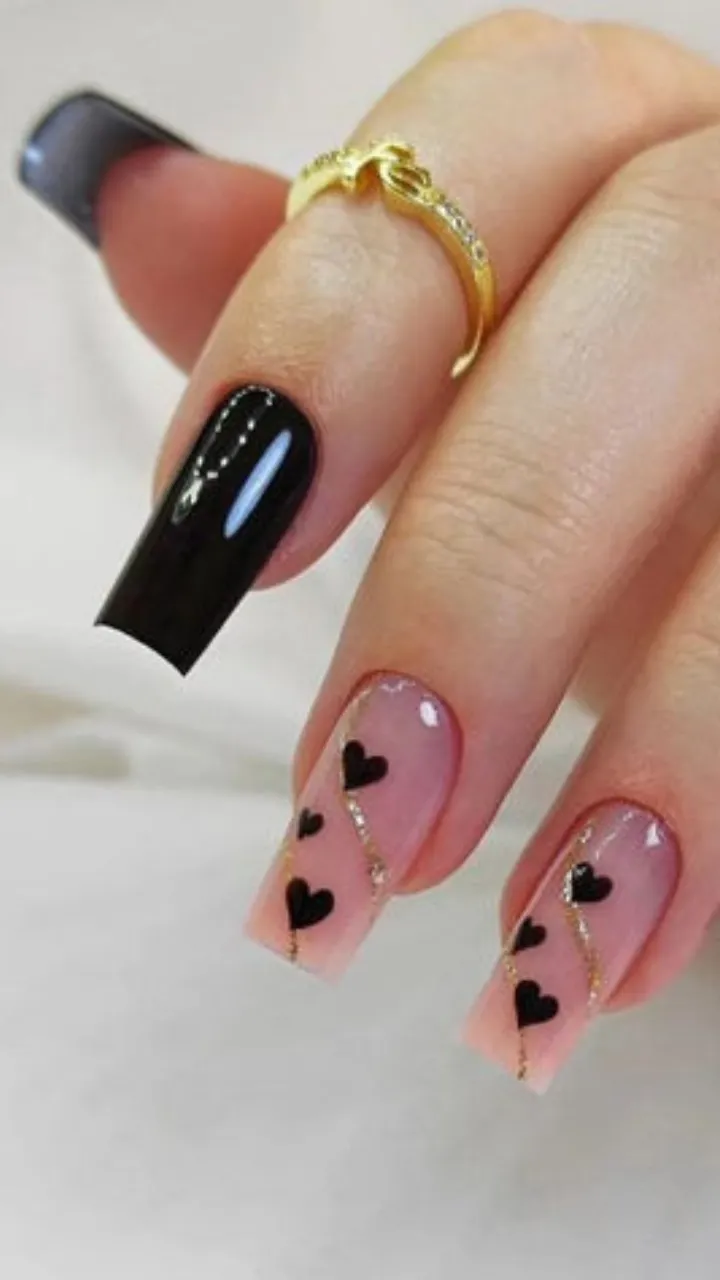 manicure decorada mão