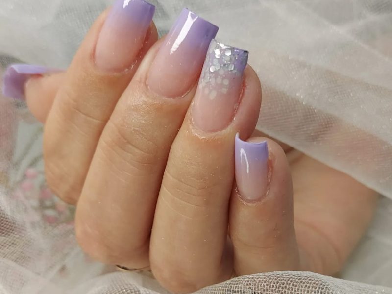unhas encapsuladas de fibra