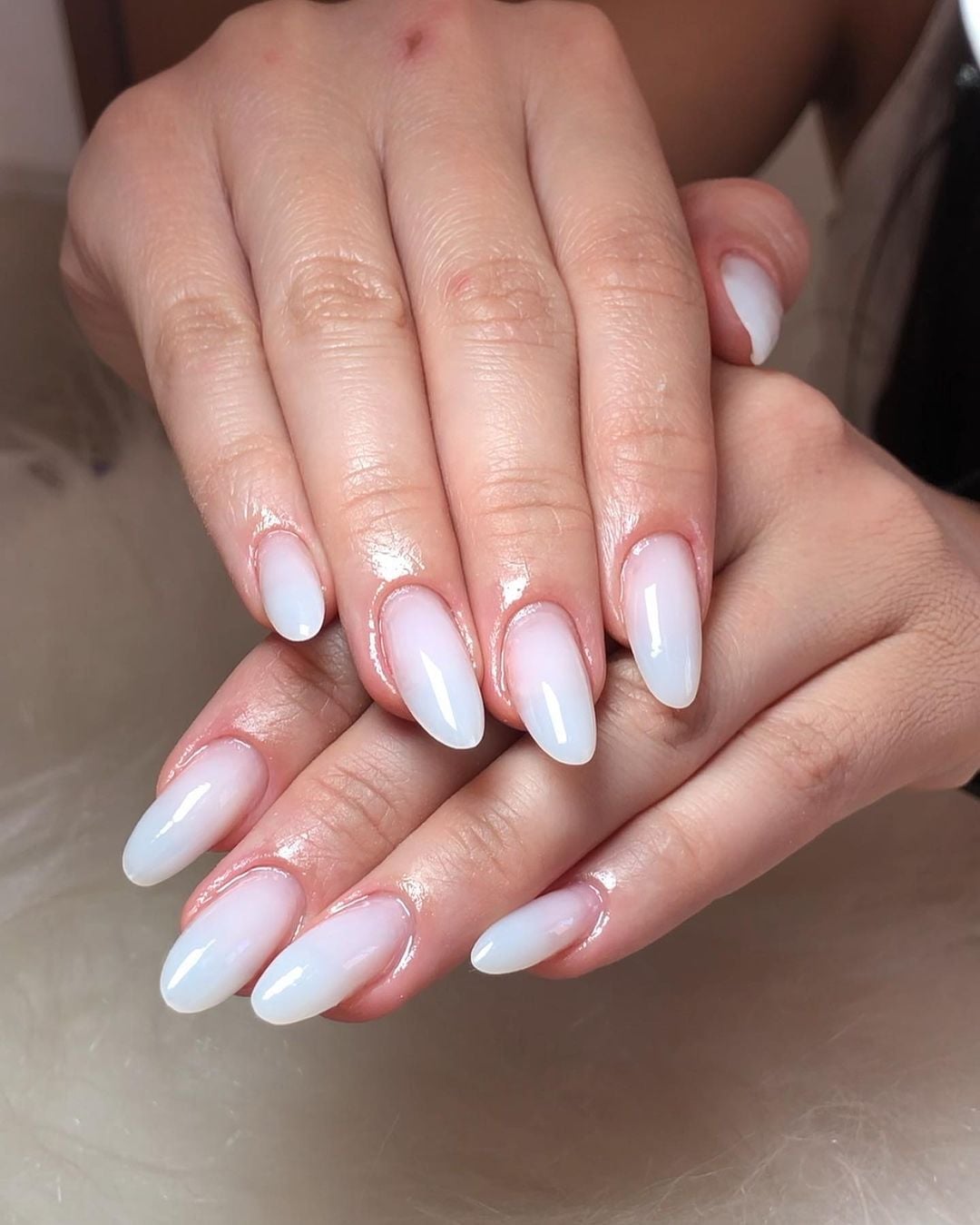 esmalte unha oval