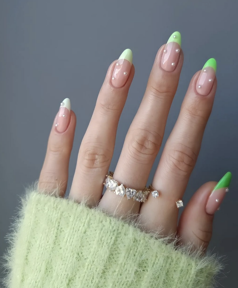 unhas minimalistas em gel