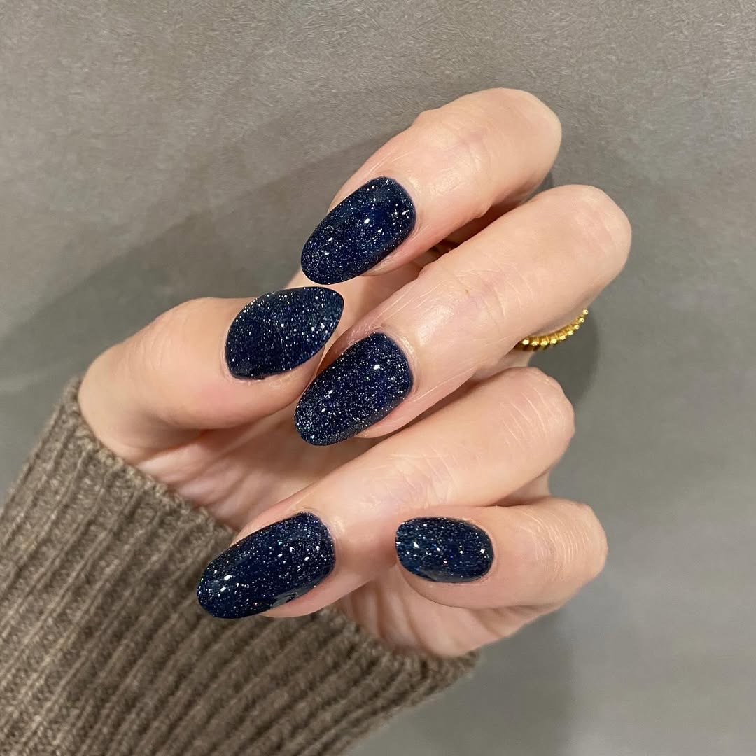 tendências de unhas azuis 2026