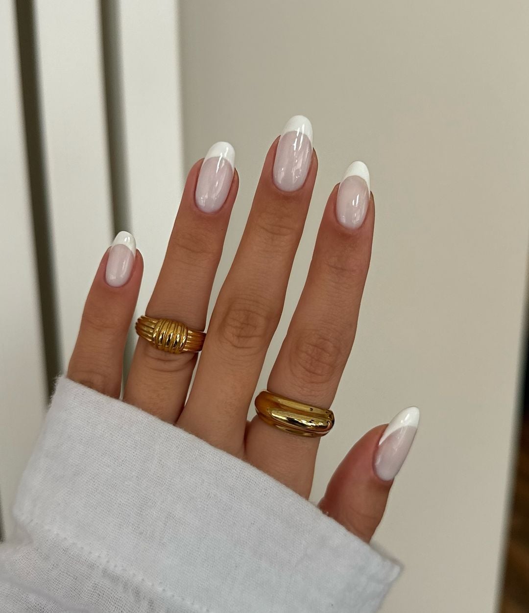 nail art amendoada francesinha