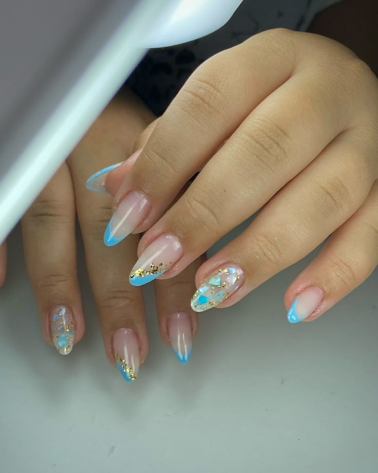unha azul bebê decorada moderna
