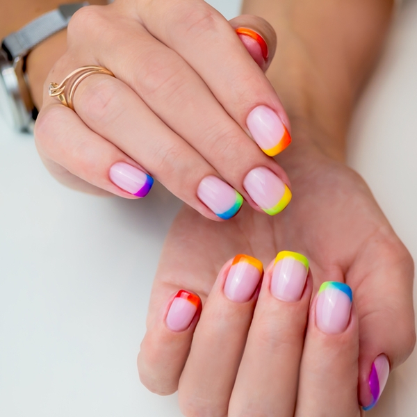 unha de gel decorada colorida