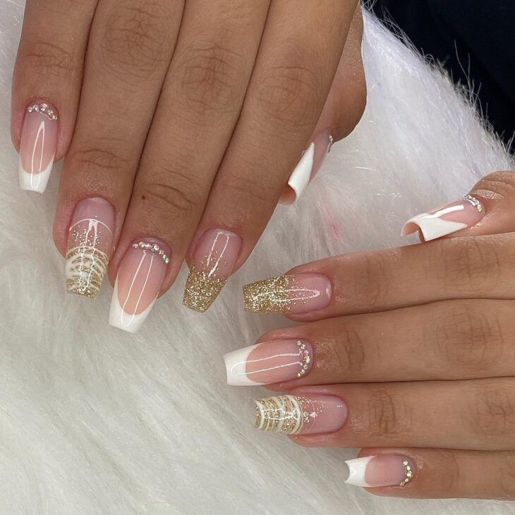 unhas com glitter para réveillon