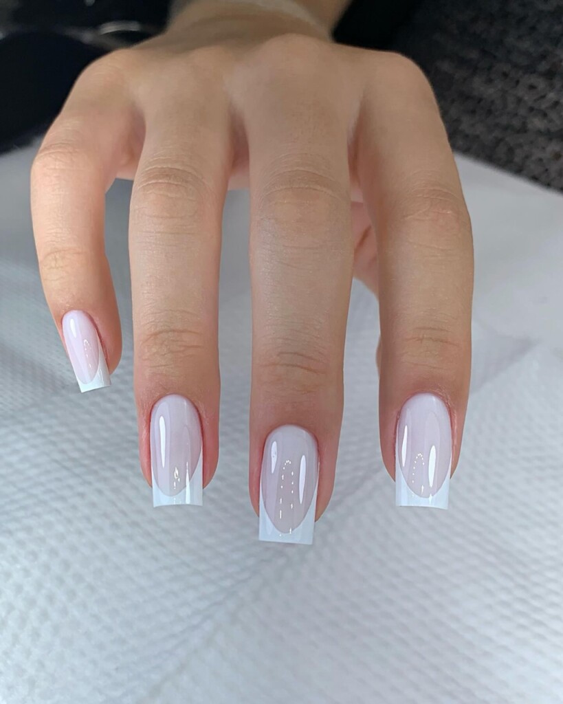 unha de gel francesinha reversa