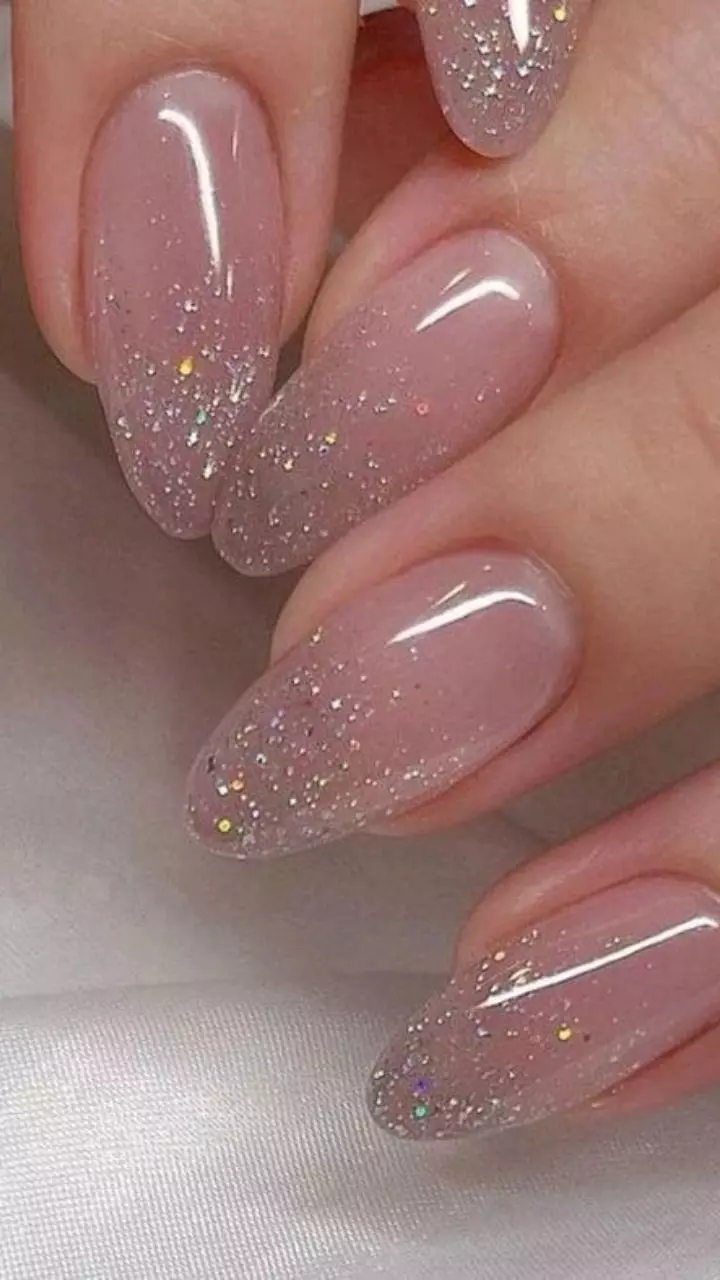 unha francesinha com glitter