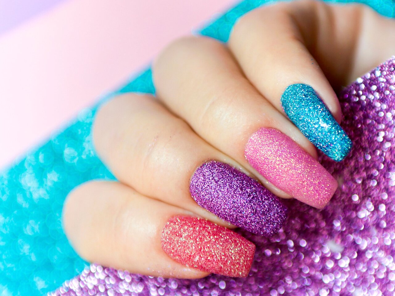 unhas metalizadas carnaval