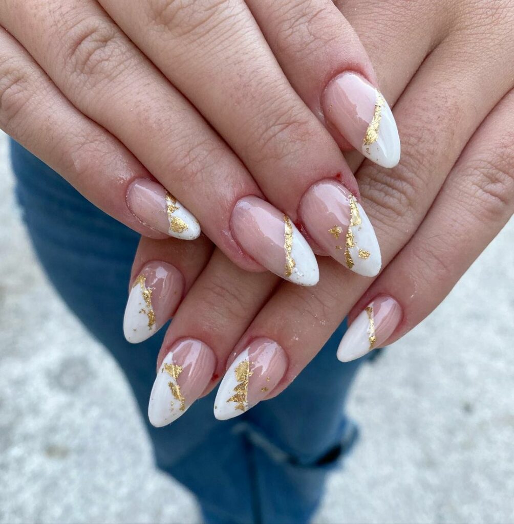 unha decorada para festa branco e dourado