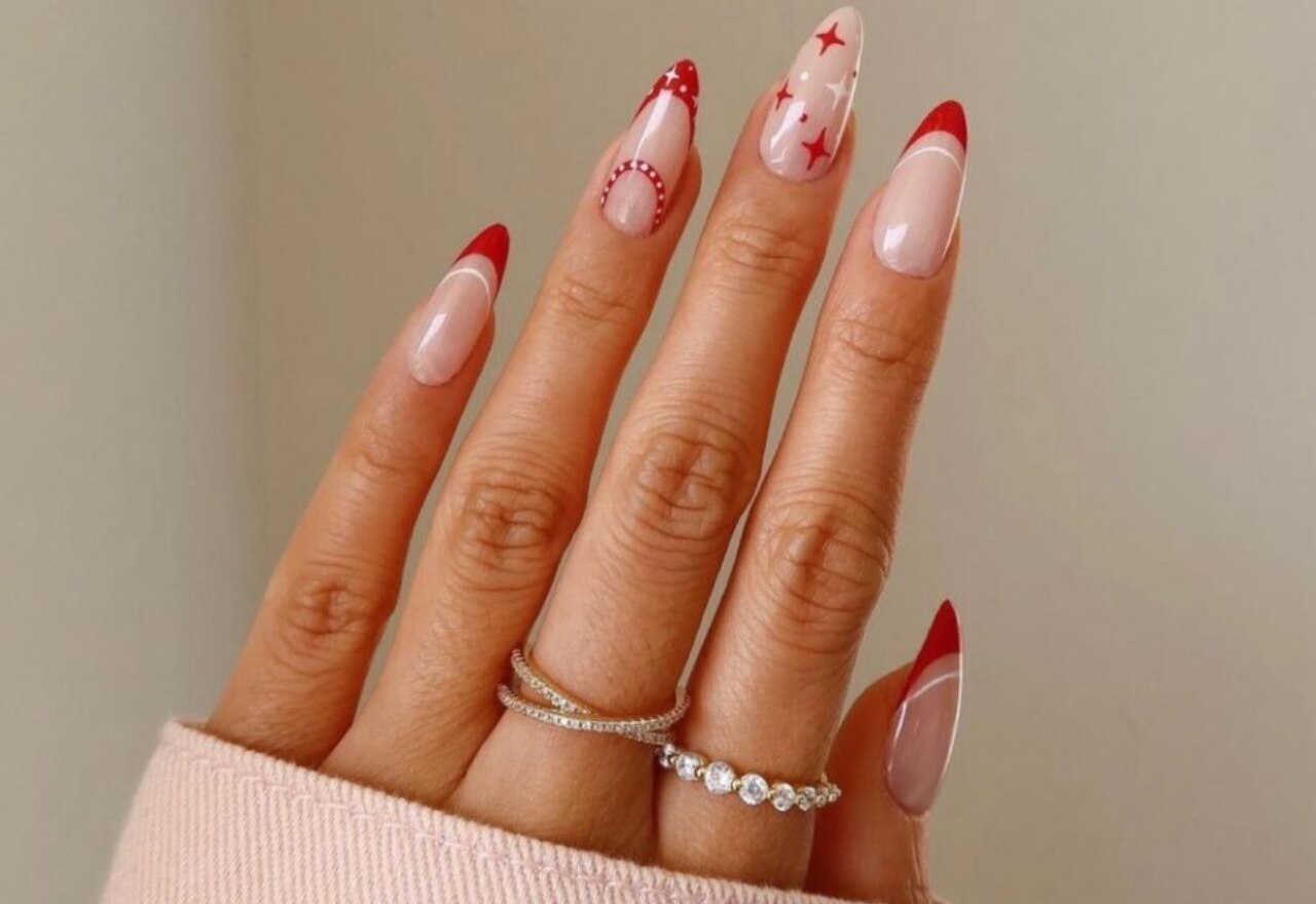 unha com glitter para o natal
