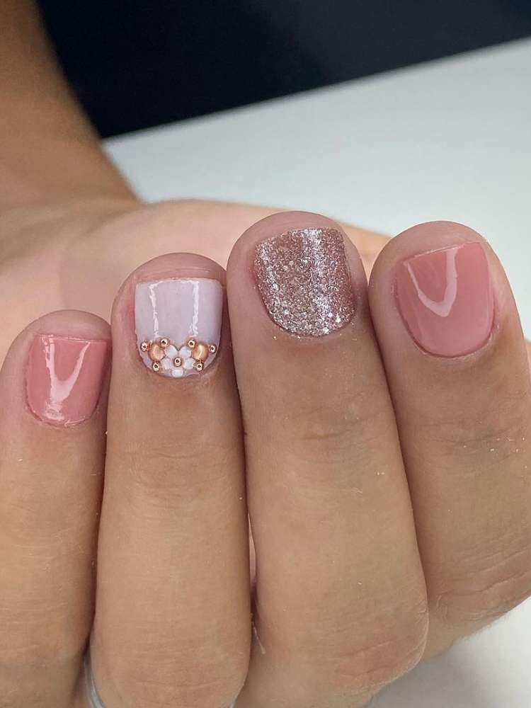 unhas francesinha curtas